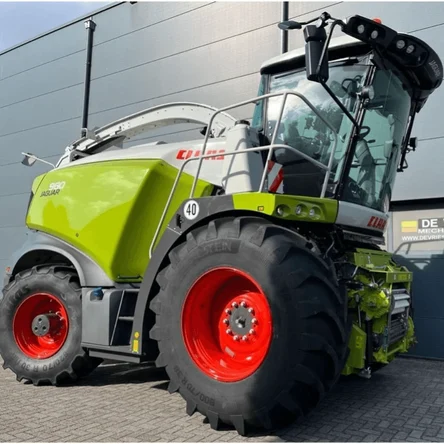 Комбайн коррмоуборочный CLAAS Jaguar 960